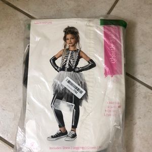 New Ghostly Skeleton girl’s costume size 4-6